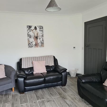 Blodfa Villa Holyhead Exterior foto